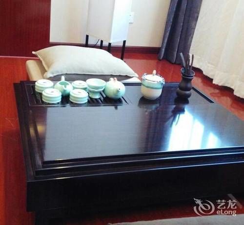 Beijing God Bless Mansion Hotell Exteriör bild